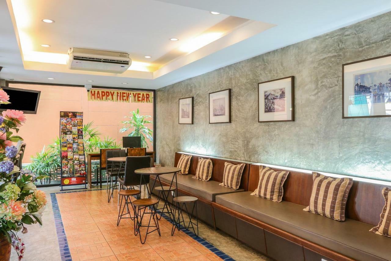 Oyo 233 Sunshine House Hotel Chiang Mai Exterior photo